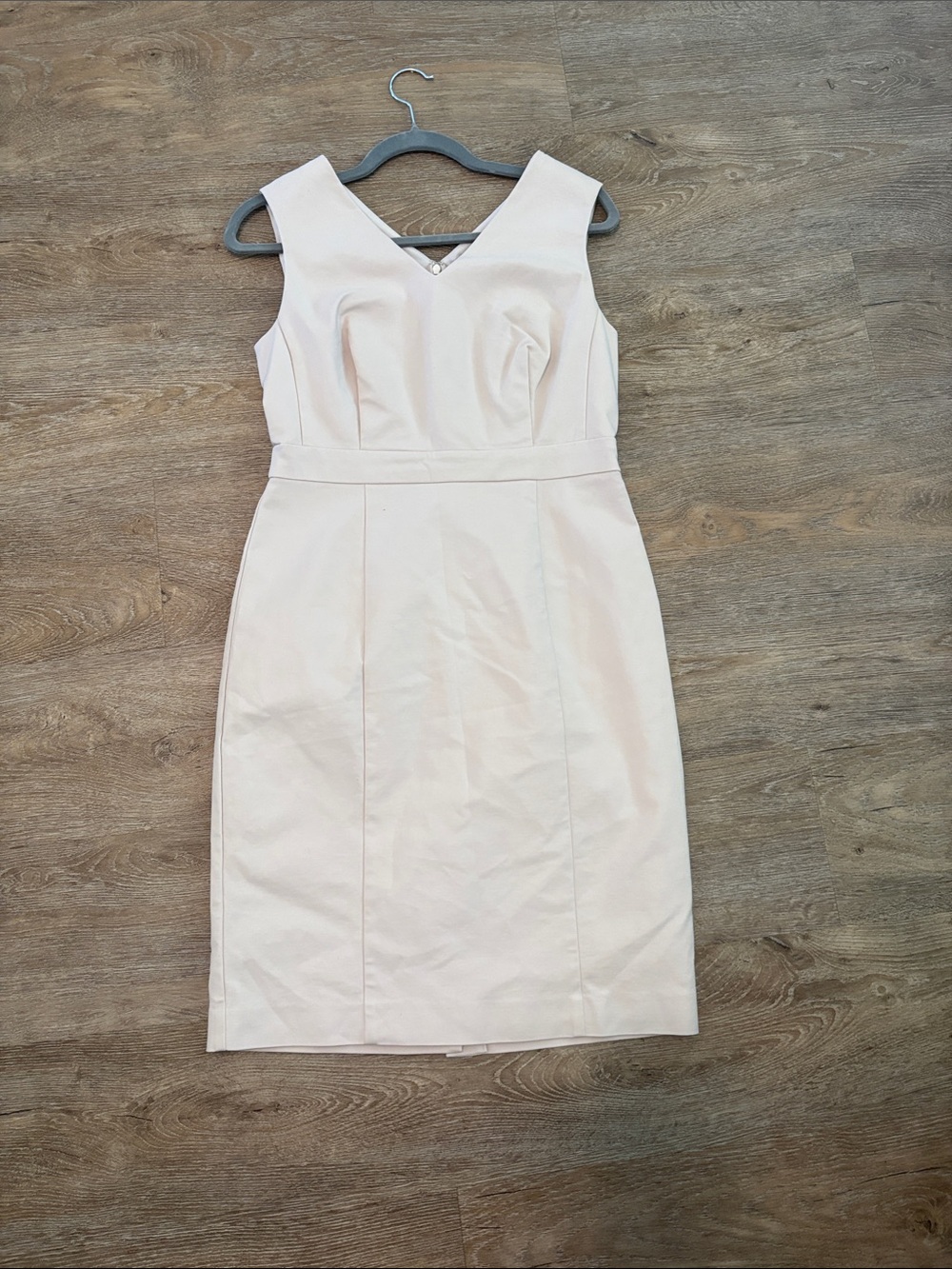 Classic Sleeveless Sheath Dress in Cream
